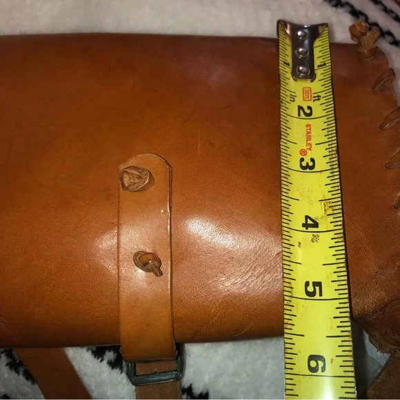 Moda Giovane || NWOT || Italian Leather Made Crossbody Purse - Picture 8 of 11